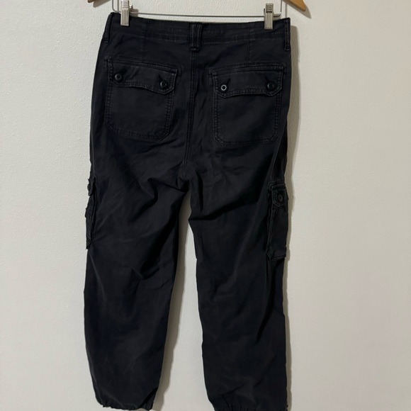 American Eagle Outfitters Stretch Baggy Cargo Joggers Black 2023-6 Regular - Picture 2 of 11